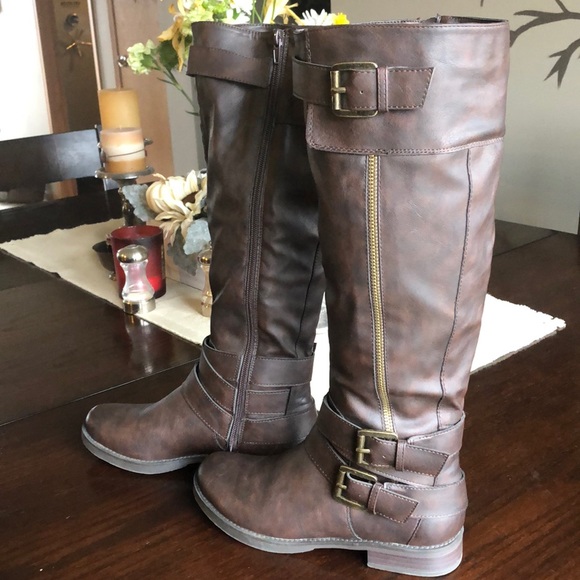 Maurices Shoes - EUC Maurices Size 6 Brown Riding Boots